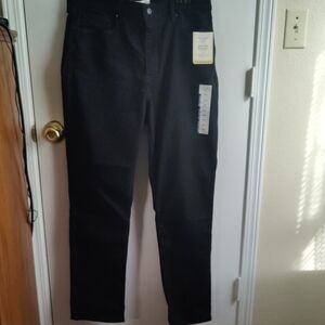 Signature by Levi Strauss Women's Dark Straight Leg Jeans